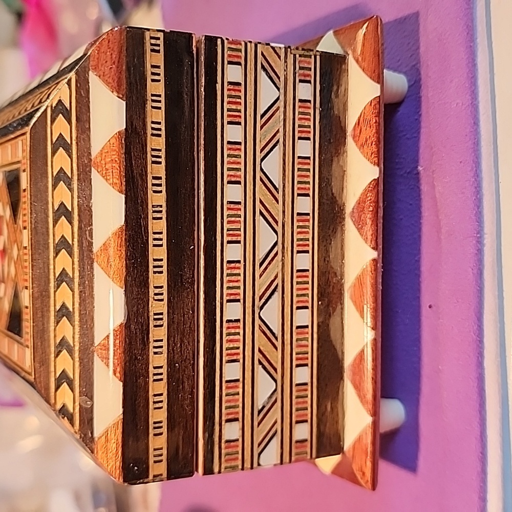Handcrafted Turkish Box - Picture 3 of 3
